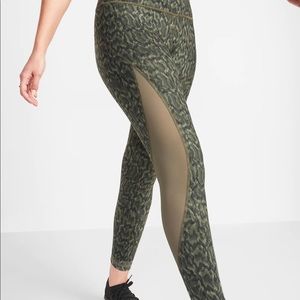 New Old Navy high waisted power soft run leggings